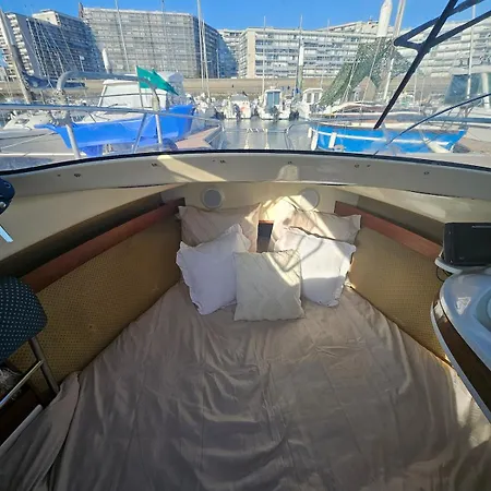 Bateau Nuit Insolite Botel Le Havre